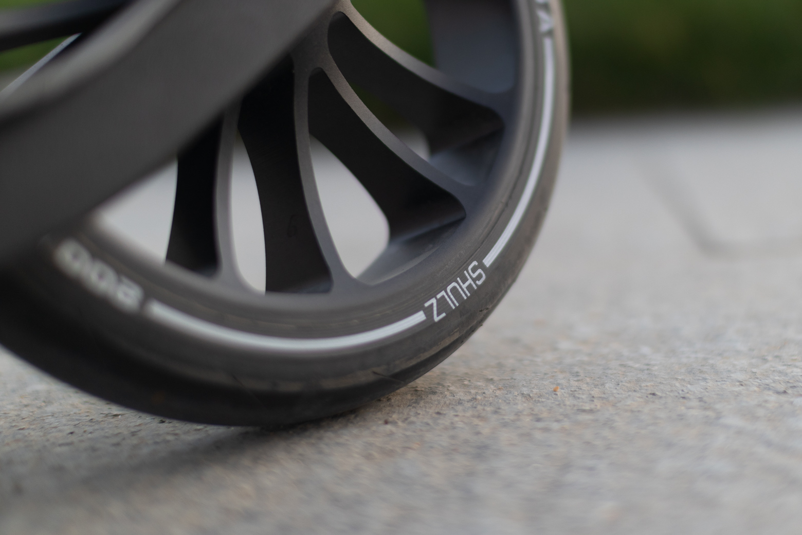 Полиуретановое колесо на алюминиевом диске