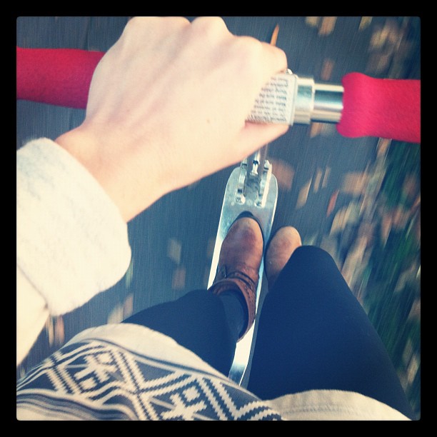 Day 9- daily routine: scooting to work